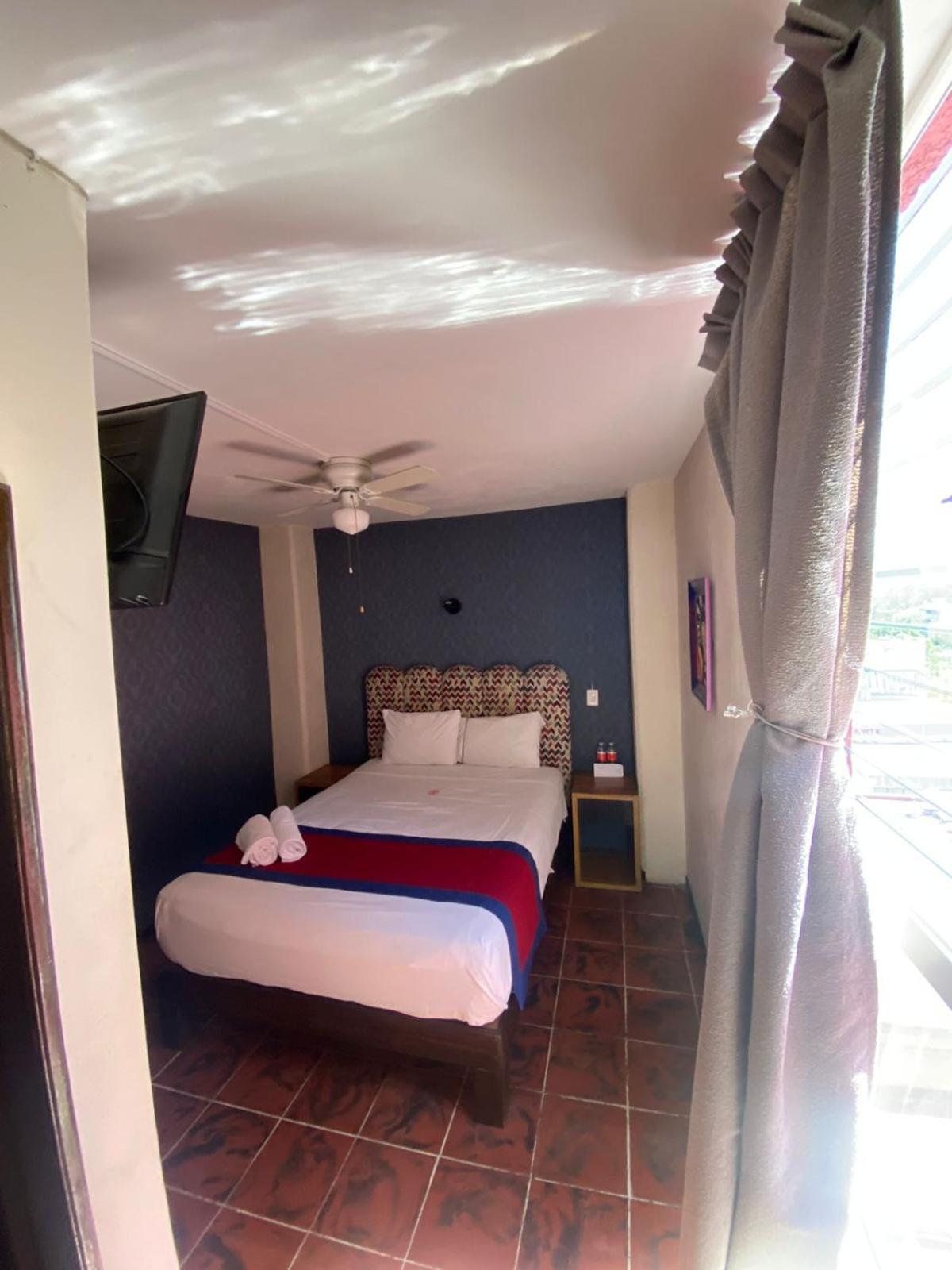Hotel Flamingos 瓜达拉哈拉 外观 照片