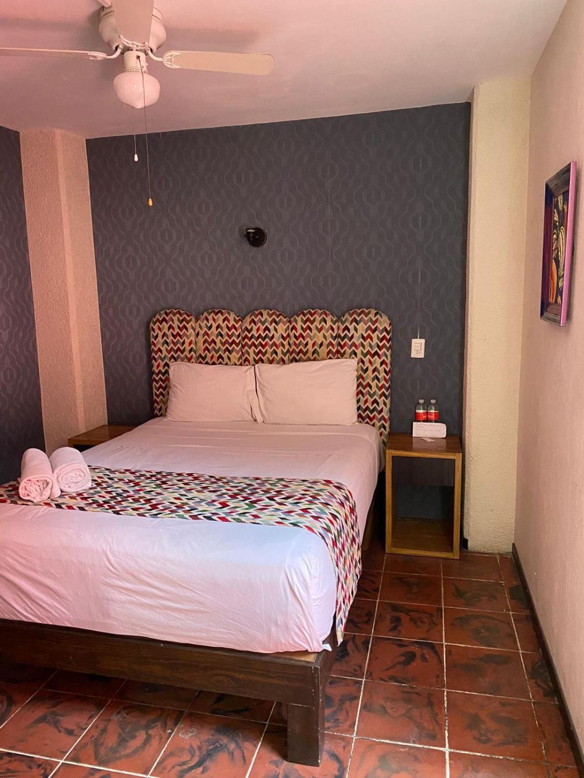 Hotel Flamingos 瓜达拉哈拉 外观 照片